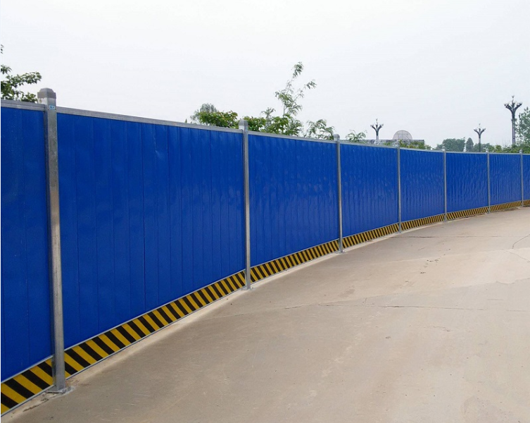 彩钢施工围挡