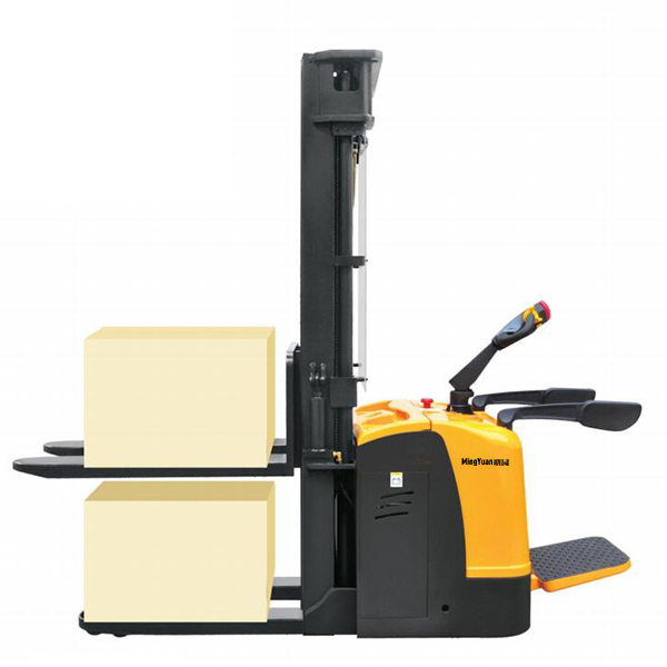 站驾式电动双托盘堆垛车CDD15KS/3M