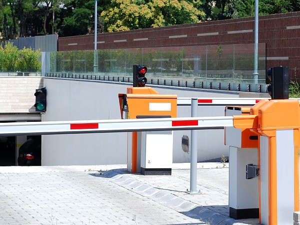 车牌识别一体机