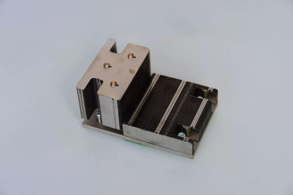 英特尔标准2U散热器